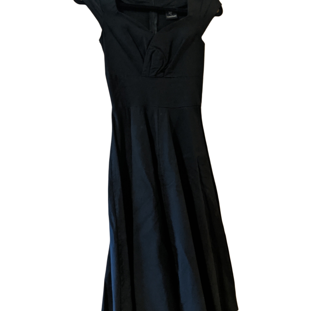 Chic Black Midi Dress